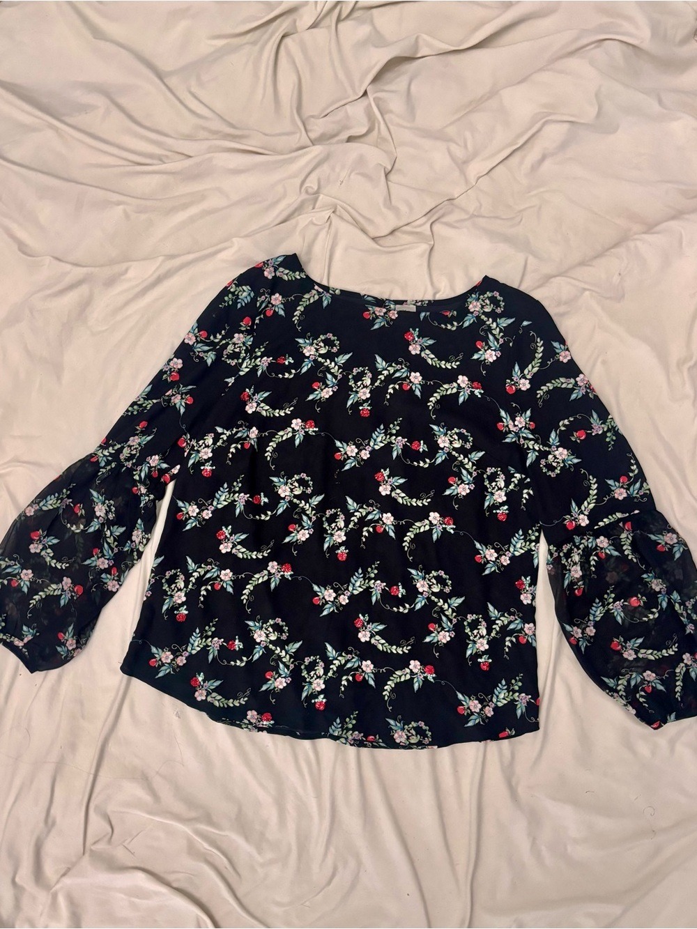 LC Lauren Conrad Black Floral Sequin Apple Peasant Blouse Large - Picture 2 of 10